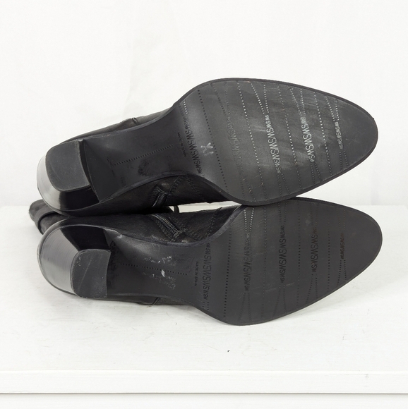 Stuart Weitzman Black Leather Heeled Midcalf Moto Boots - Picture 8 of 9